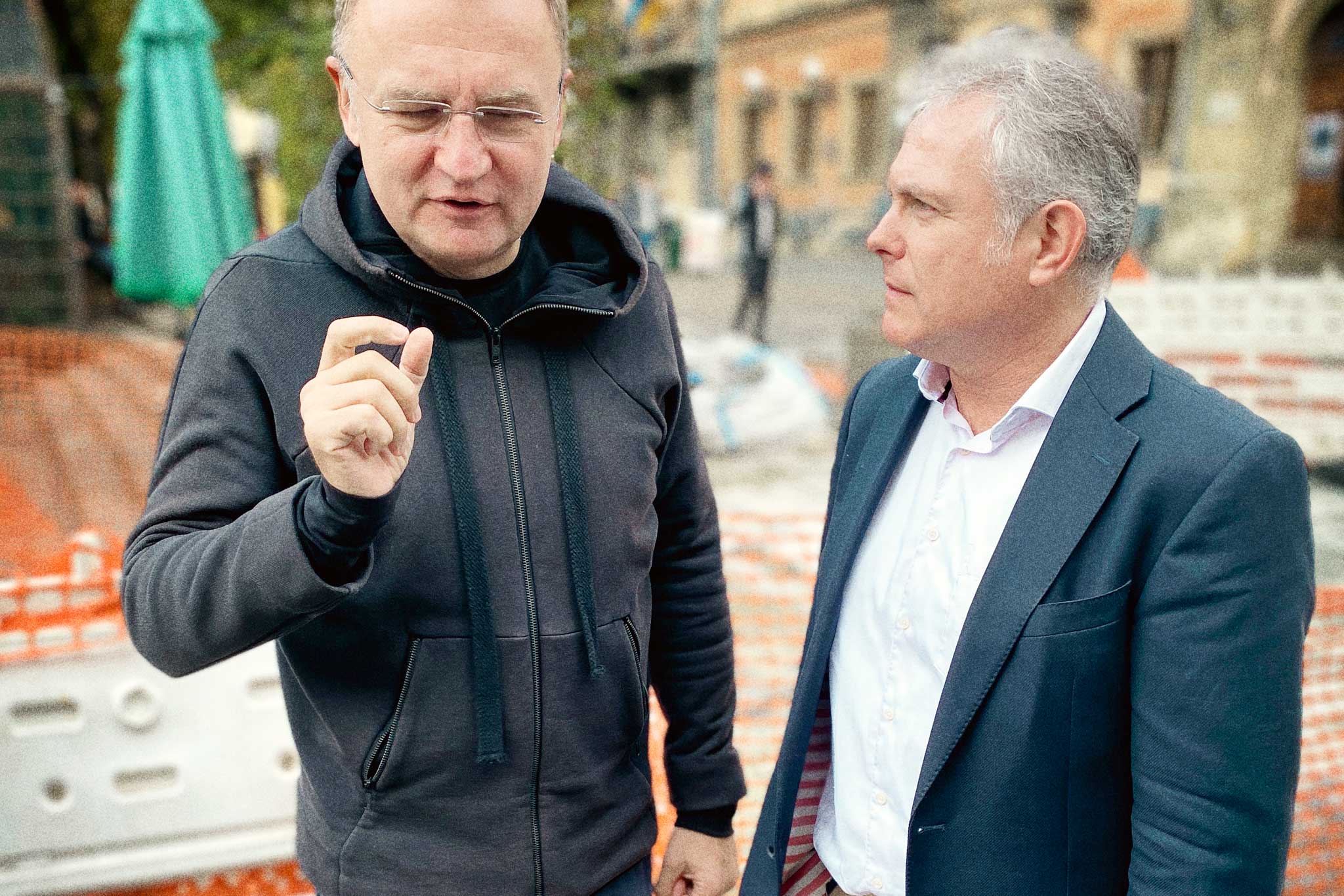 Left to right: Lviv Mayor Andriy Sadovyi and Kai Troll, CEO, Association World, during Unbroken Emergency Summit in Lviv, Ukraine, October 2023.